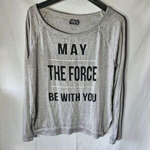 Grey Star Wars medium long sleeve shirt.